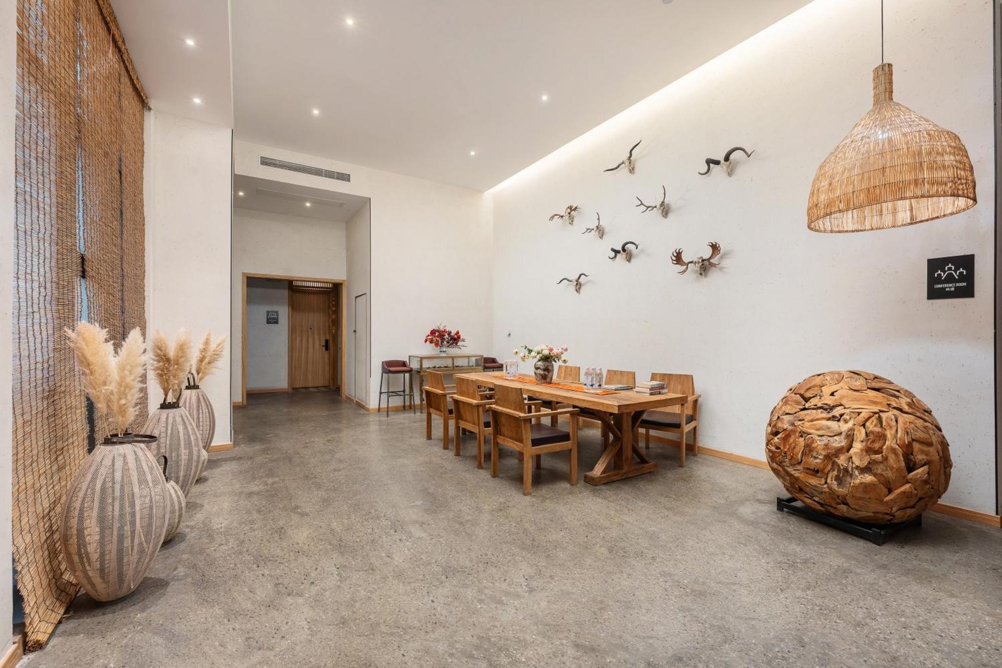 Manli Hotel Shanghai Pudong Airport - Pet Friendly Экстерьер фото